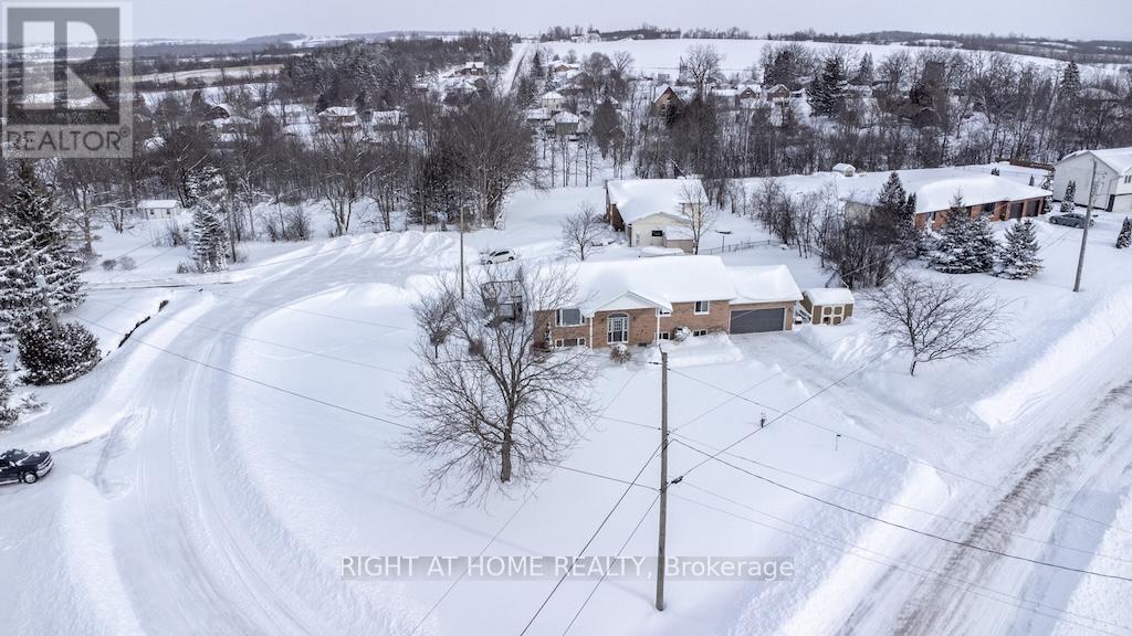 10 Kalman Drive, Cavan Monaghan (Cavan Twp), ON - Outdoor With View