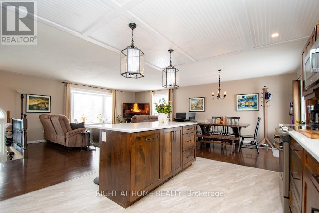 10 Kalman Drive, Cavan Monaghan (Cavan Twp), ON - Indoor