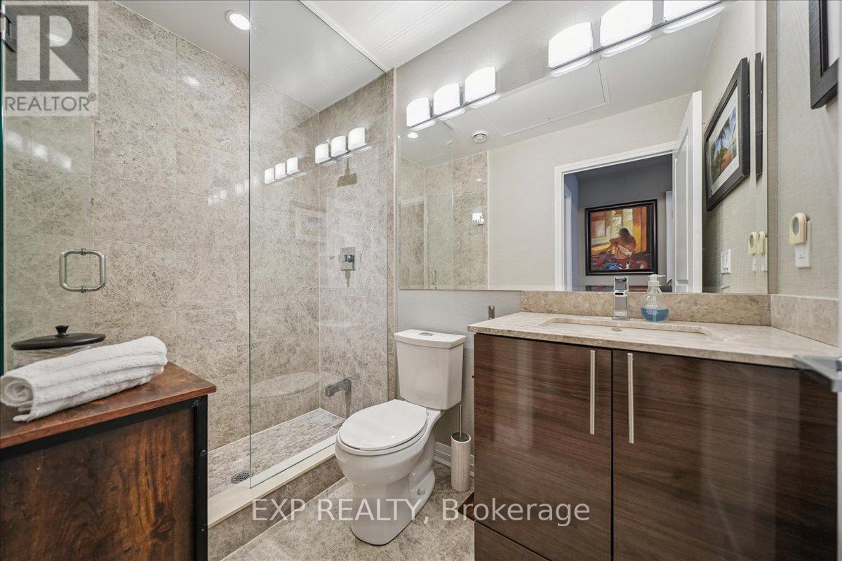 3404 - 59 Annie Craig Drive, Toronto, ON - Indoor Photo Showing Bathroom