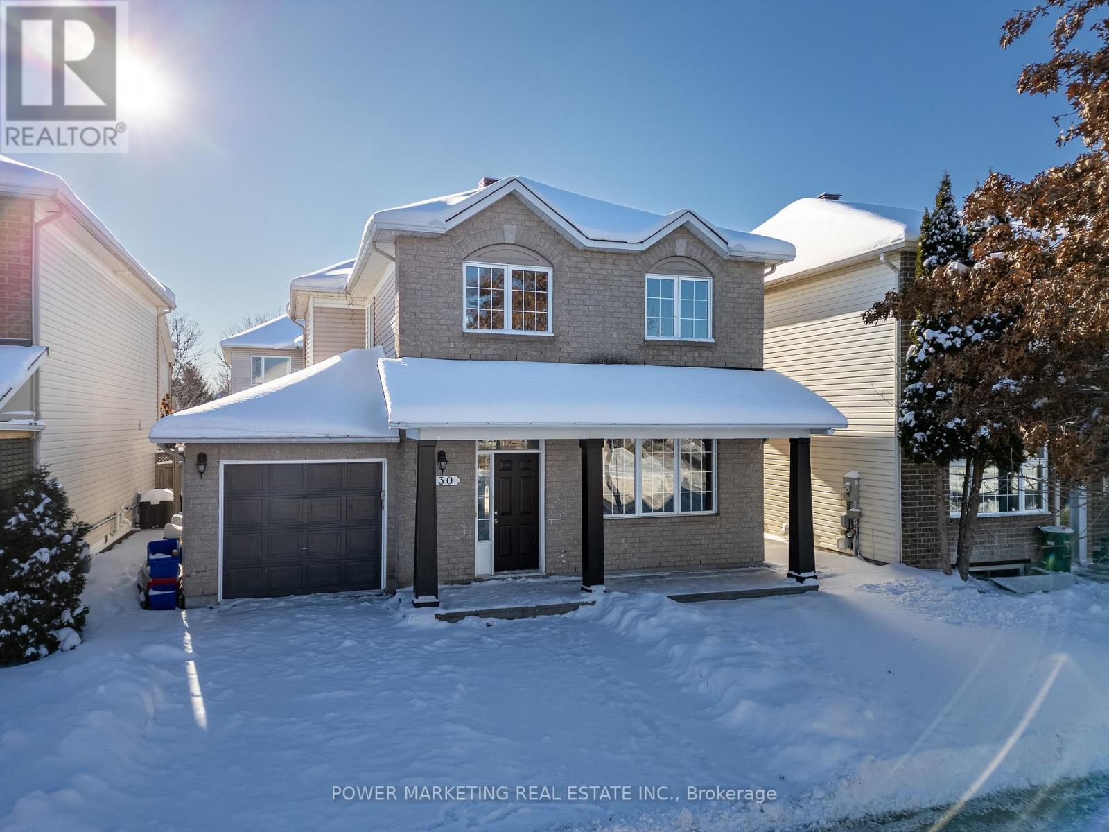 730 Scala Avenue, Ottawa, ON - Outdoor