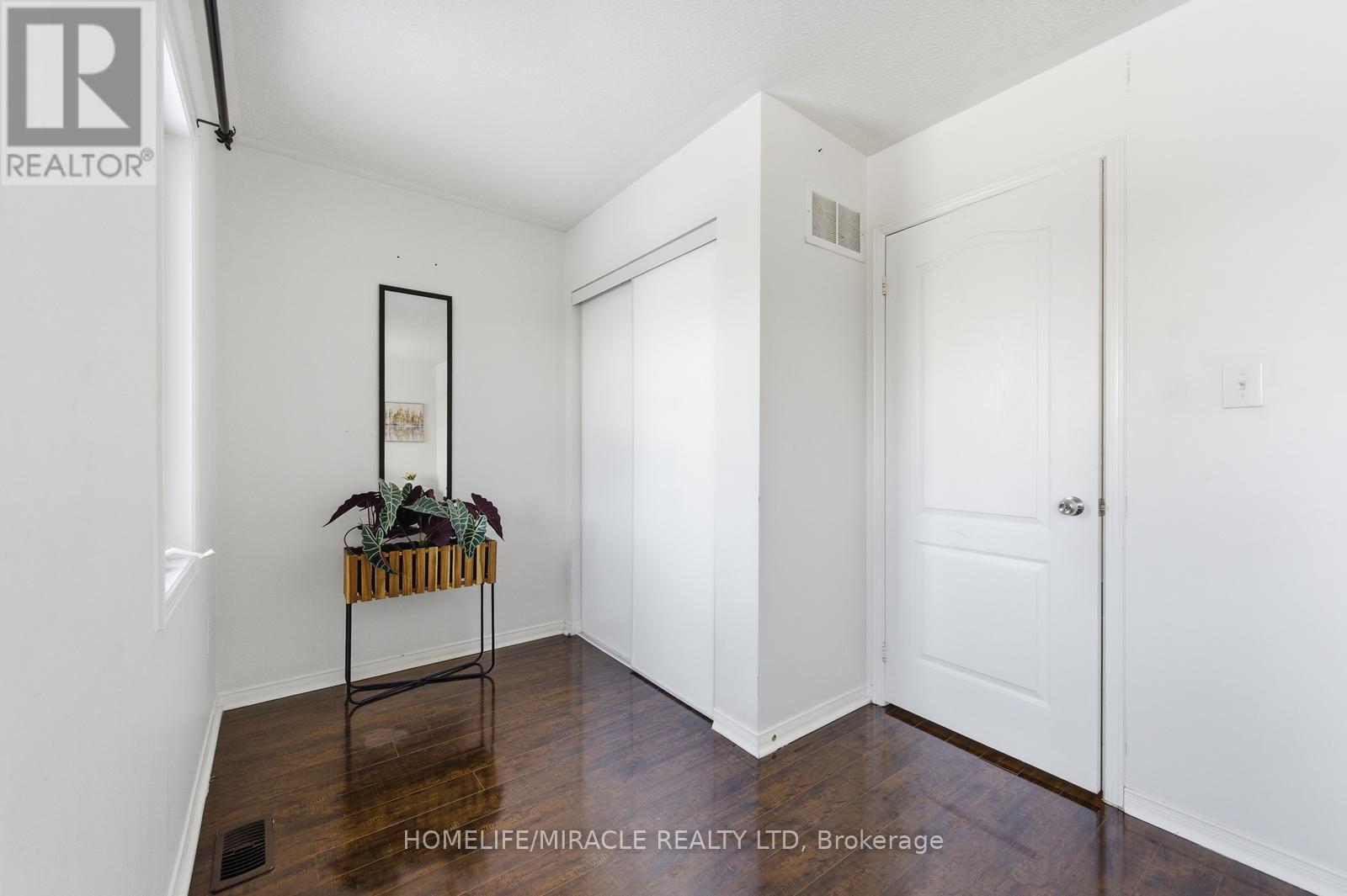 99 Spicebush Terrace, Brampton, ON - Indoor Photo Showing Other Room