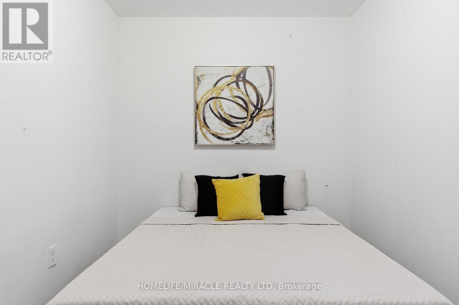 99 Spicebush Terrace, Brampton, ON - Indoor Photo Showing Bedroom