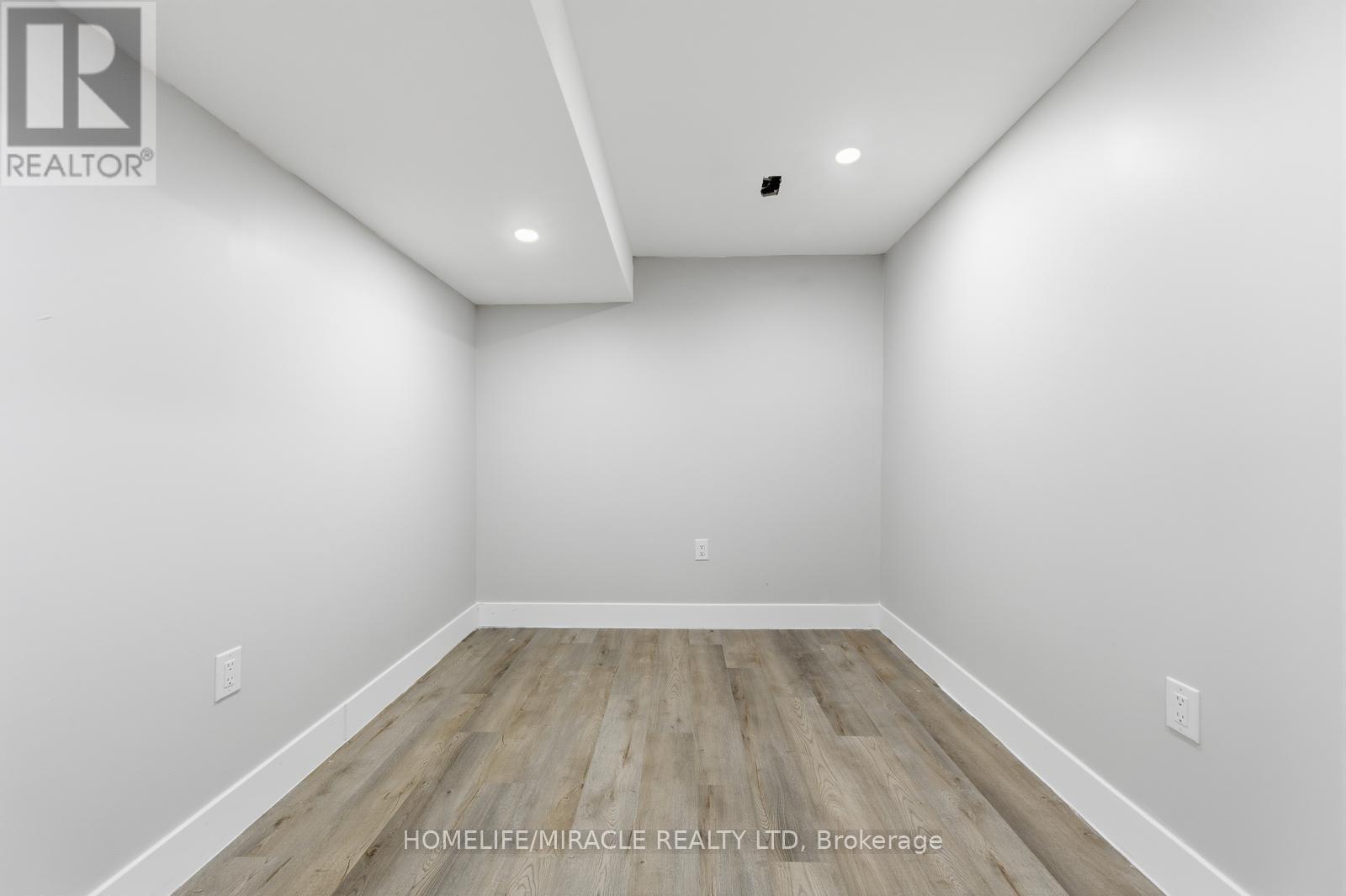99 Spicebush Terrace, Brampton, ON - Indoor Photo Showing Other Room