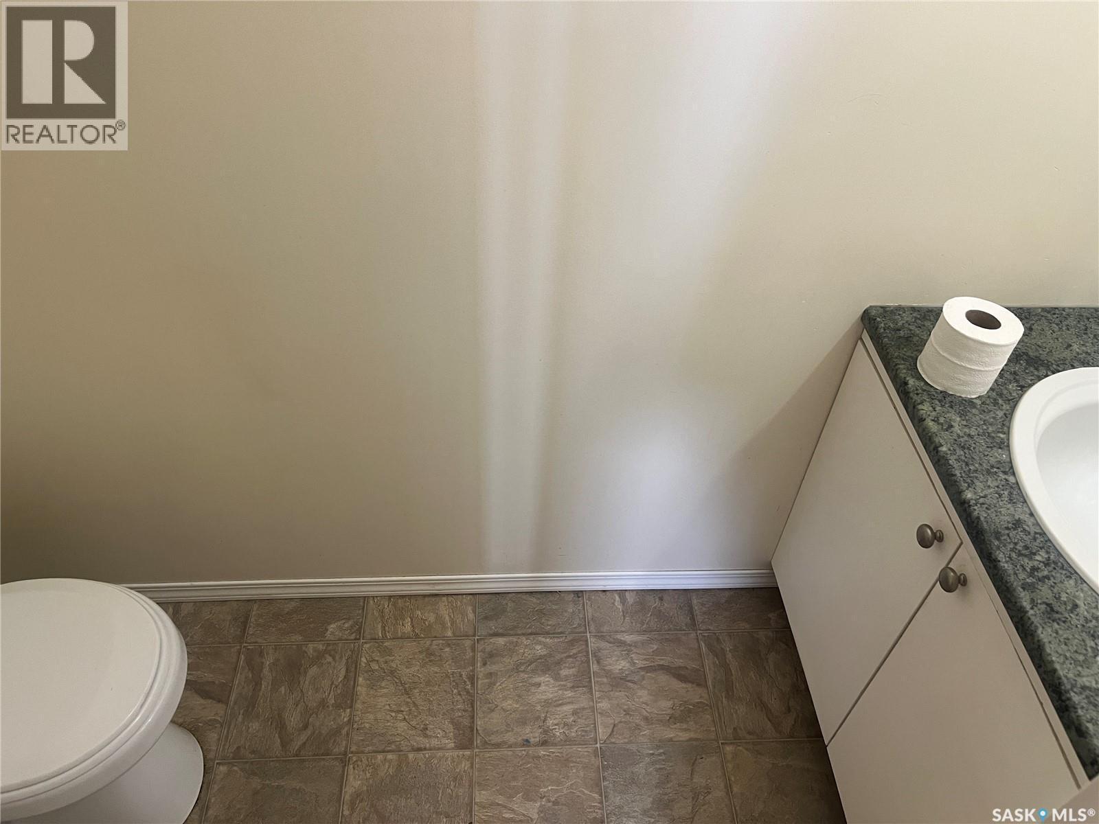 100 1St Avenue Sw, Wadena, SK
