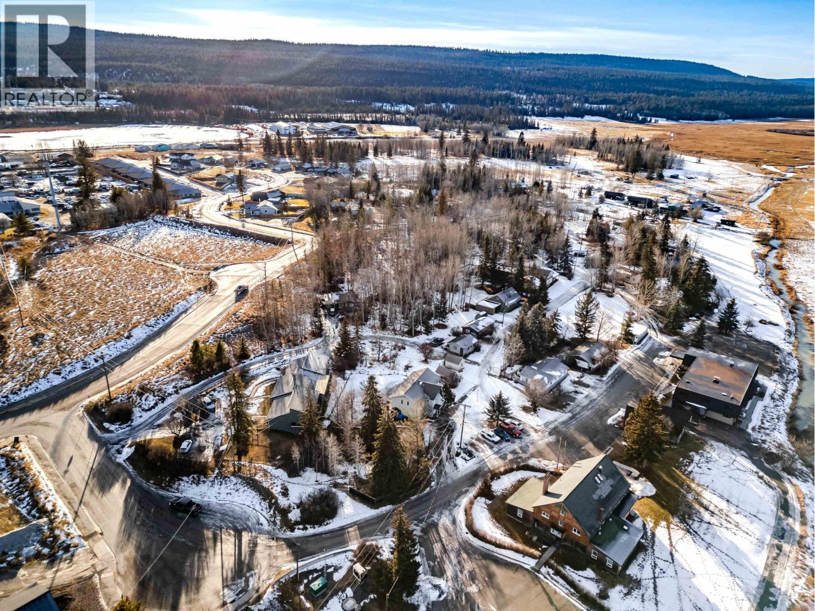 88 Cecil Place, 100 Mile House, BC - Outdoor With View