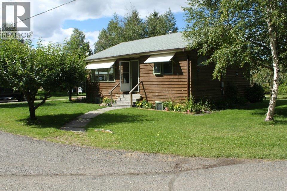 88 Cecil Place, 100 Mile House, BC - Outdoor