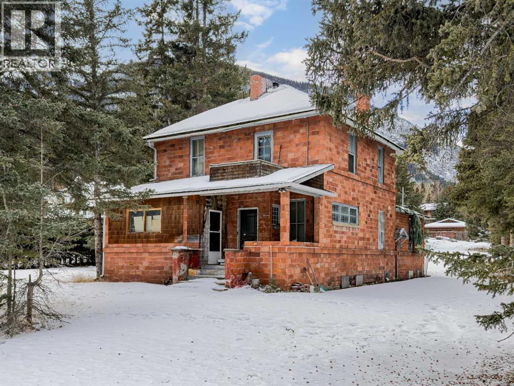 119 Spray Avenue, Banff, AB