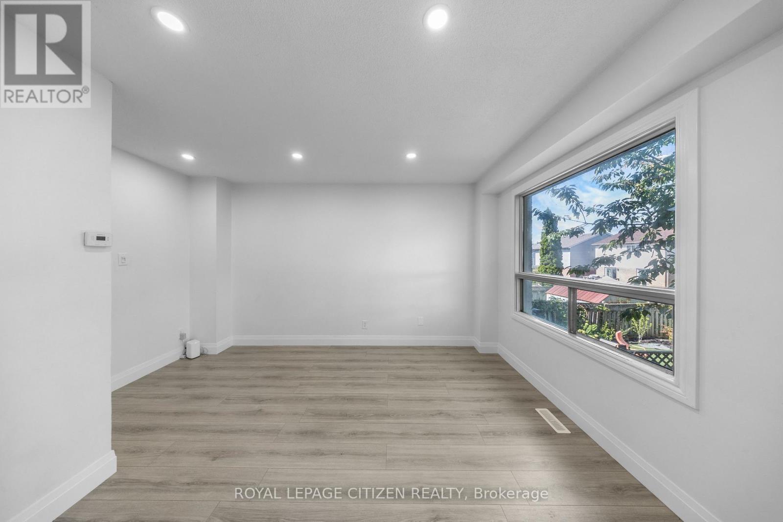 116 Ducatel Crescent, Ajax, ON - Indoor Photo Showing Other Room