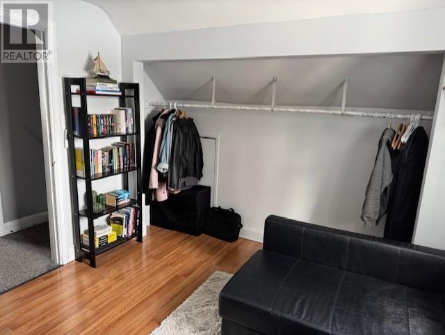 86 Gordon Ave, Thunder Bay, ON - Indoor With Storage