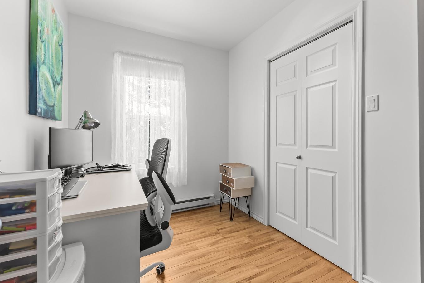 Bureau - 184 Rue Jacques-Cartier S., Saint-Jean-Sur-Richelieu, QC - Indoor Photo Showing Office