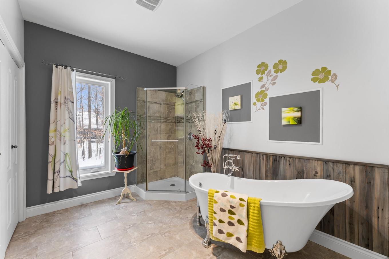 Salle de bains - 125 Rue Pascal, Sainte-Sophie, QC - Indoor Photo Showing Bathroom