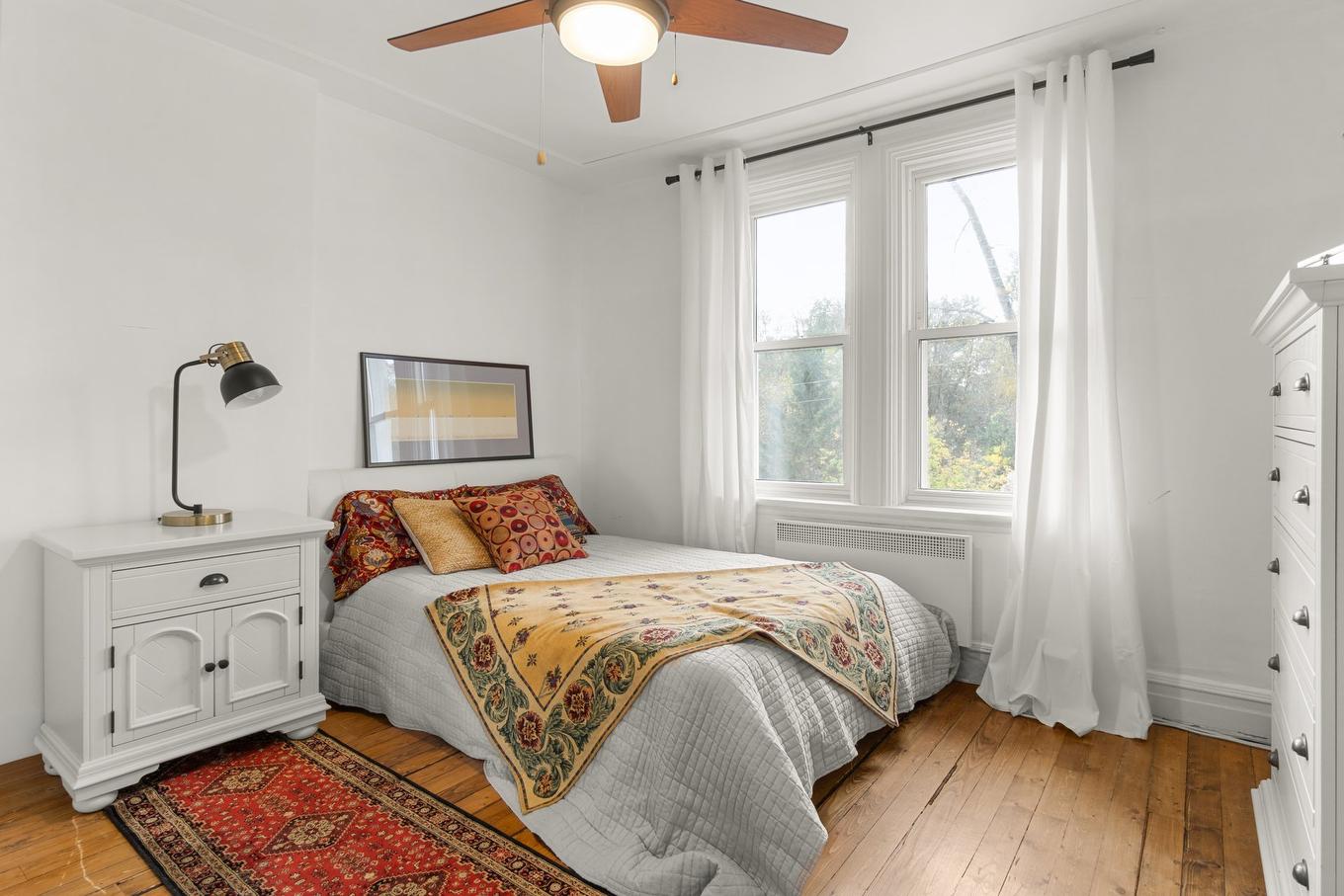 Bedroom - 82 Rue De L'Union, Shawinigan, QC - Indoor Photo Showing Bedroom