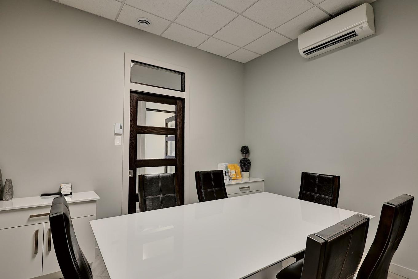 Bureau - 2230 Rue King O., Sherbrooke (Les Nations), QC - Indoor Photo Showing Office