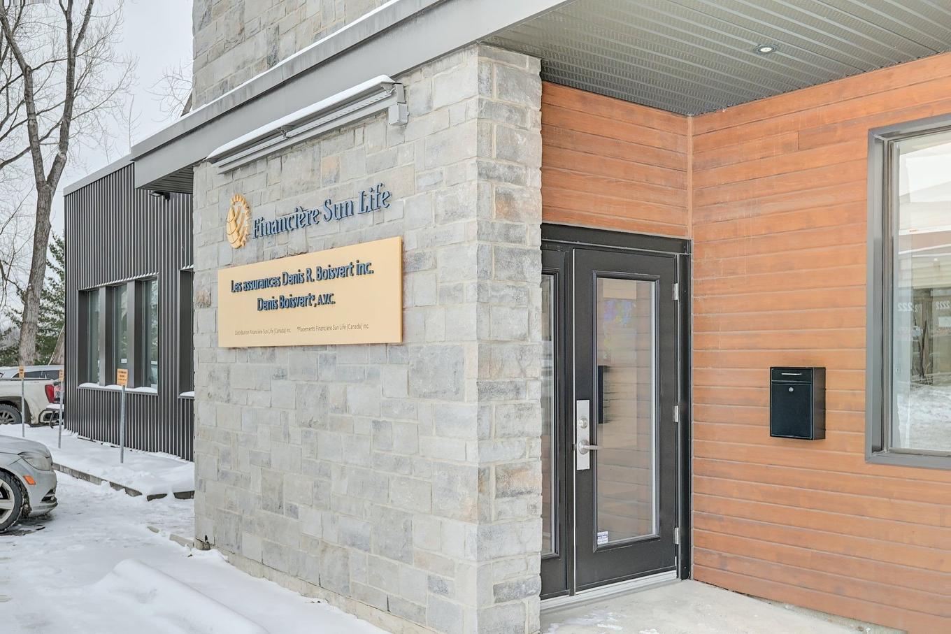 Façade - 2230 Rue King O., Sherbrooke (Les Nations), QC - Outdoor With Exterior