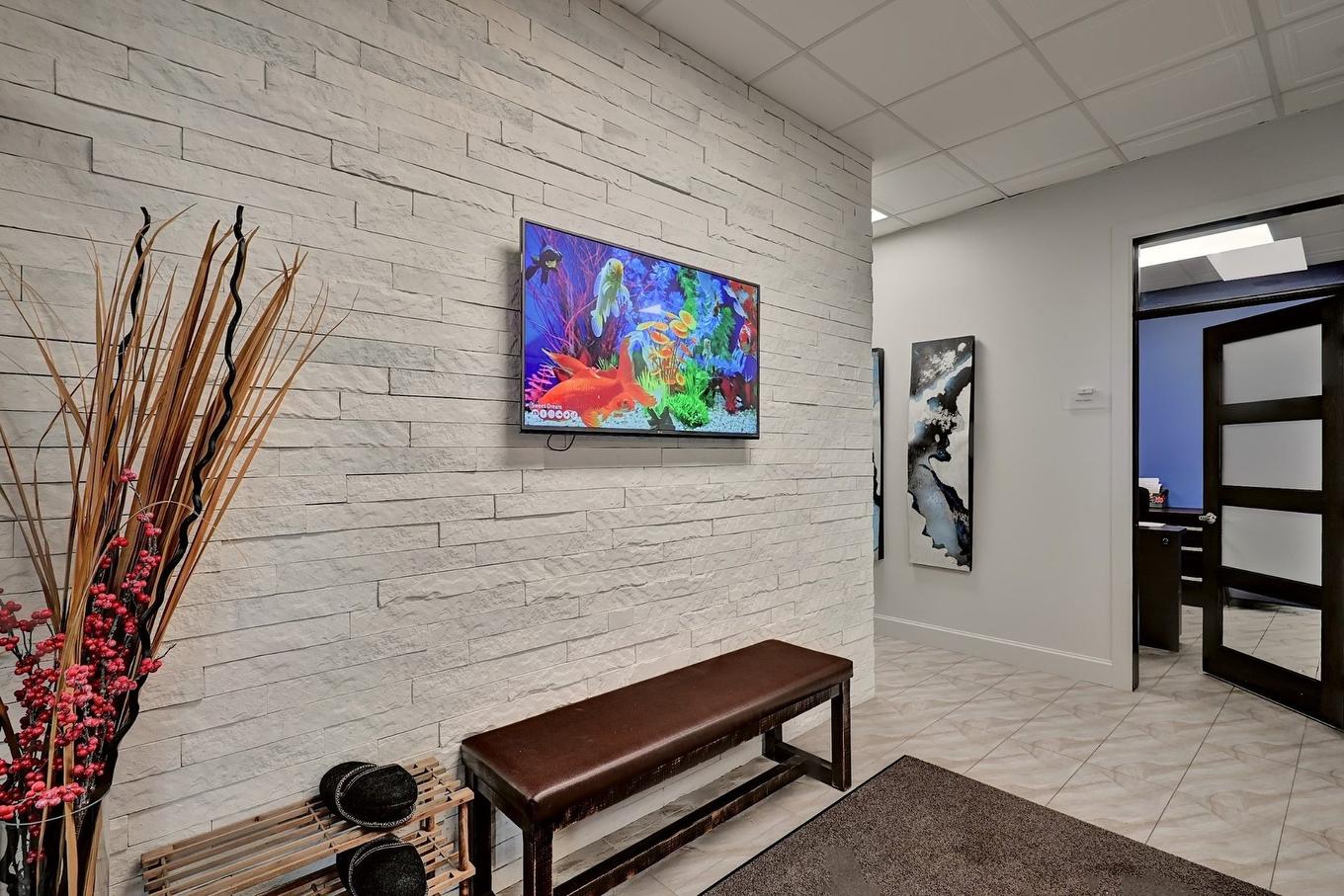 Hall d'entrée/Vestibule - 2230 Rue King O., Sherbrooke (Les Nations), QC - Indoor Photo Showing Other Room