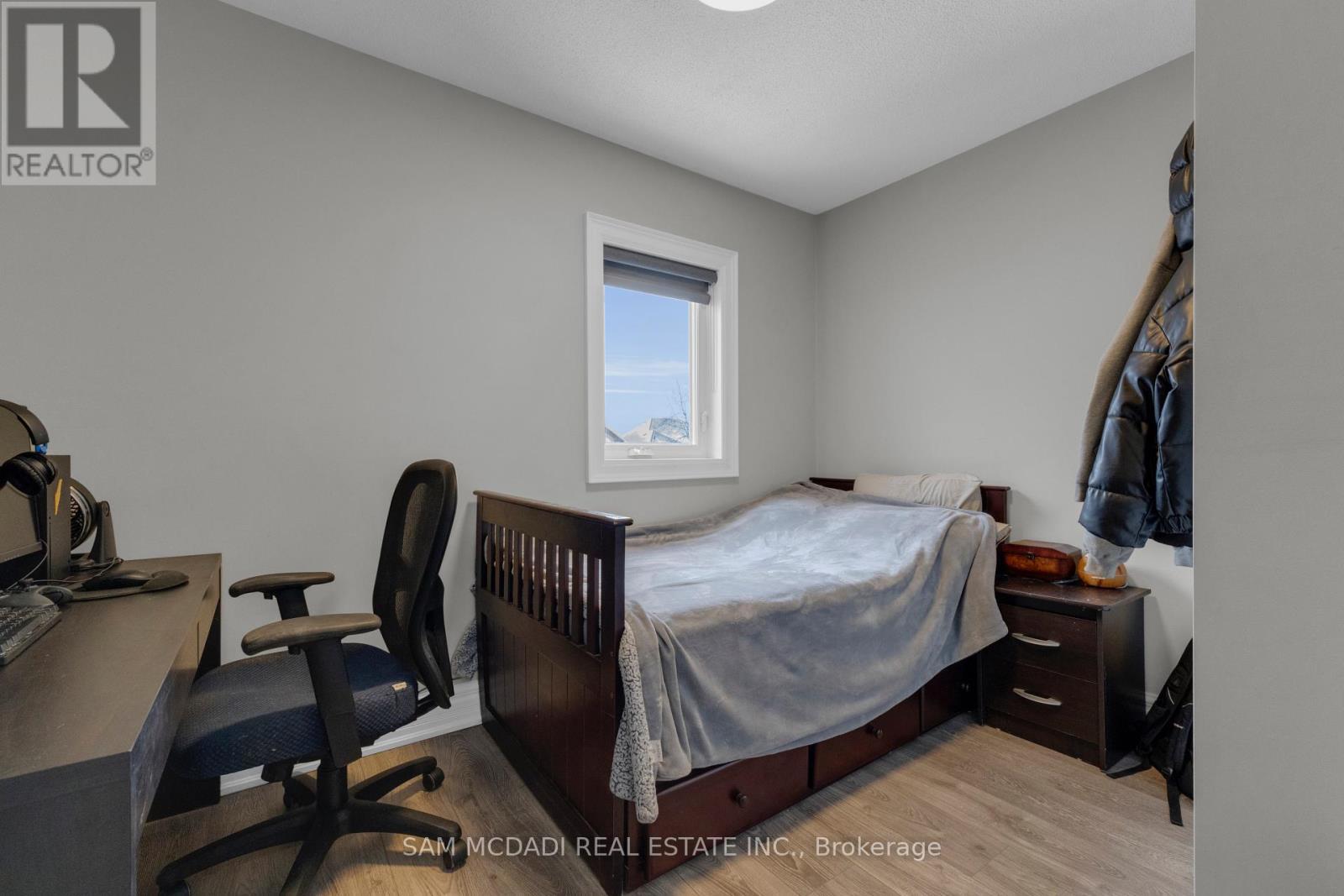 3722 Densbury Drive, Mississauga, ON - Indoor Photo Showing Other Room