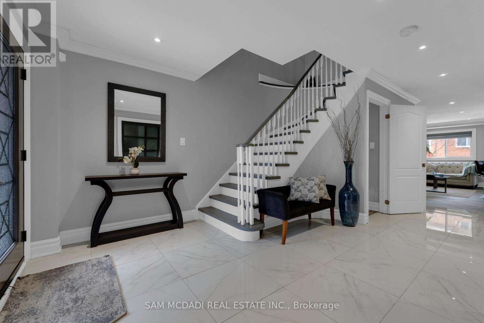 3722 Densbury Drive, Mississauga, ON - Indoor Photo Showing Other Room