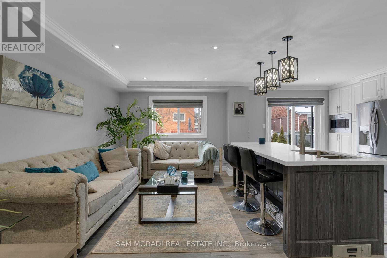 3722 Densbury Drive, Mississauga, ON - Indoor