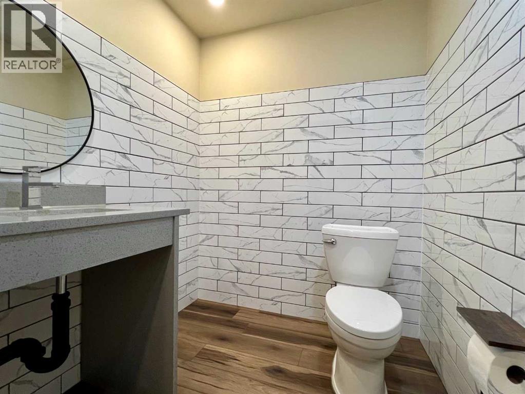 923 6 Avenue, Calgary, AB