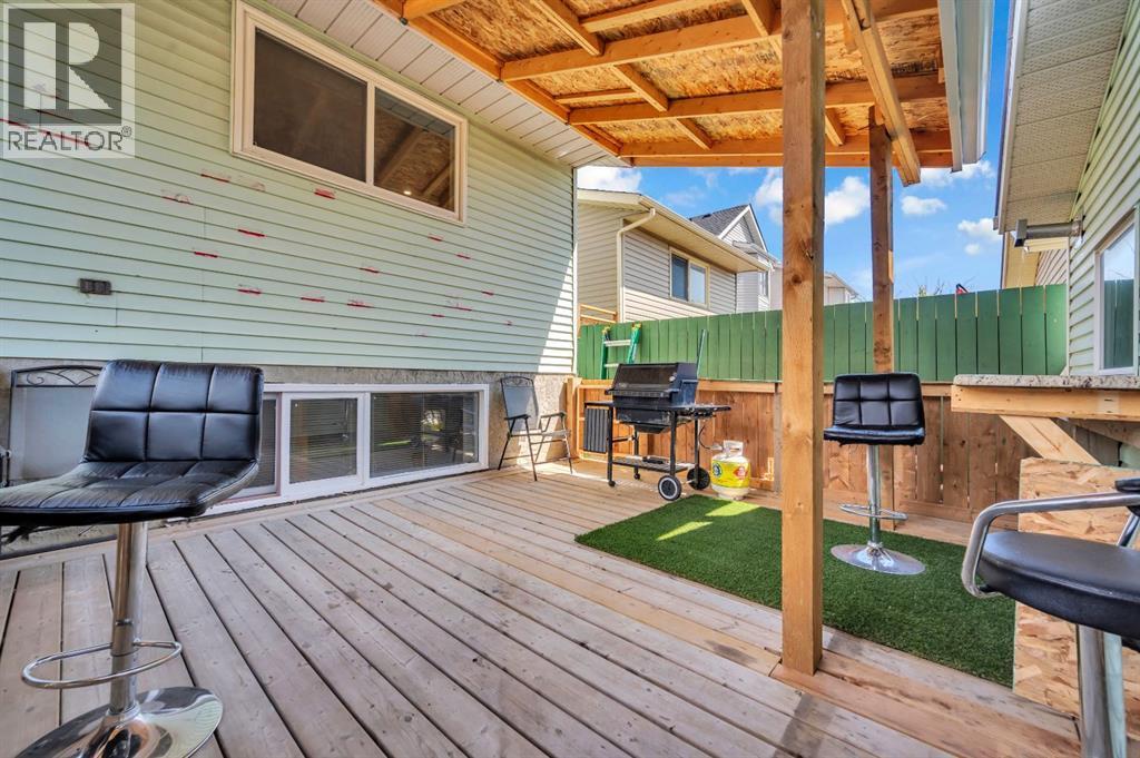6537 68 Street Ne, Calgary, AB - Outdoor With Deck Patio Veranda With Exterior