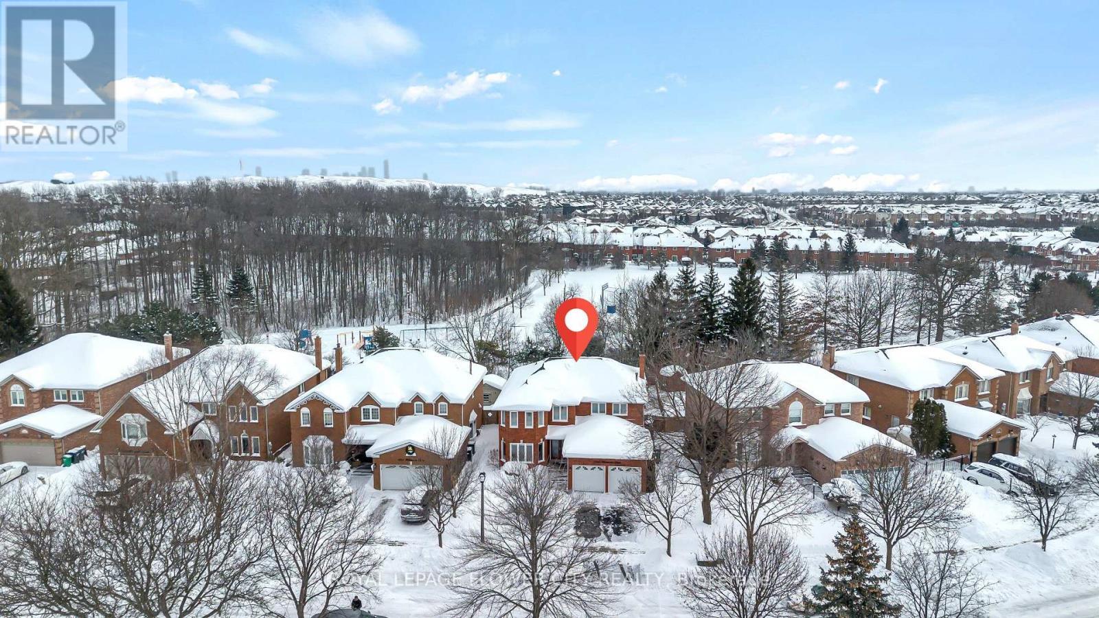 1340 Whitewater Lane, Mississauga, ON - Outdoor With View