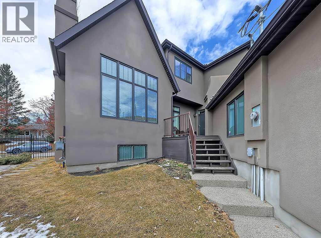 14 Rosetree Road Nw, Calgary, AB - Outdoor