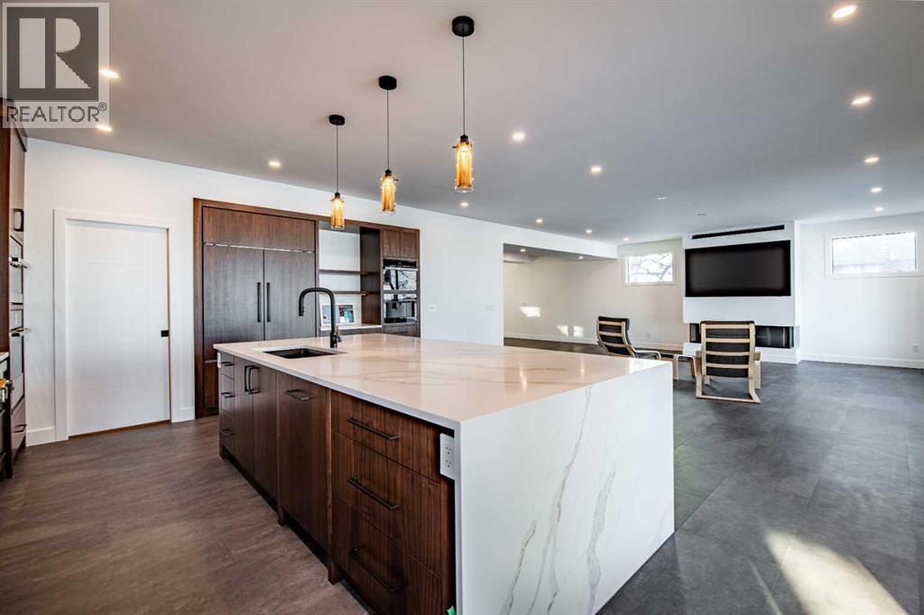 158 Jarvis Bay Drive, Jarvis Bay, AB - Indoor Photo Showing Kitchen With Upgraded Kitchen