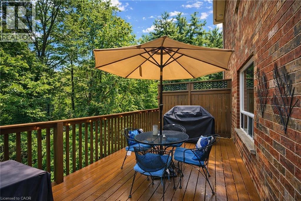 152 Lena Crescent, Cambridge, ON - Outdoor With Deck Patio Veranda