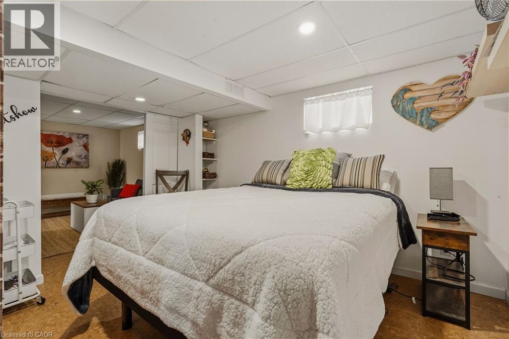 Bedroom #2 - Basement - 56 Tolton Avenue, Hamilton, ON - Indoor Photo Showing Bedroom