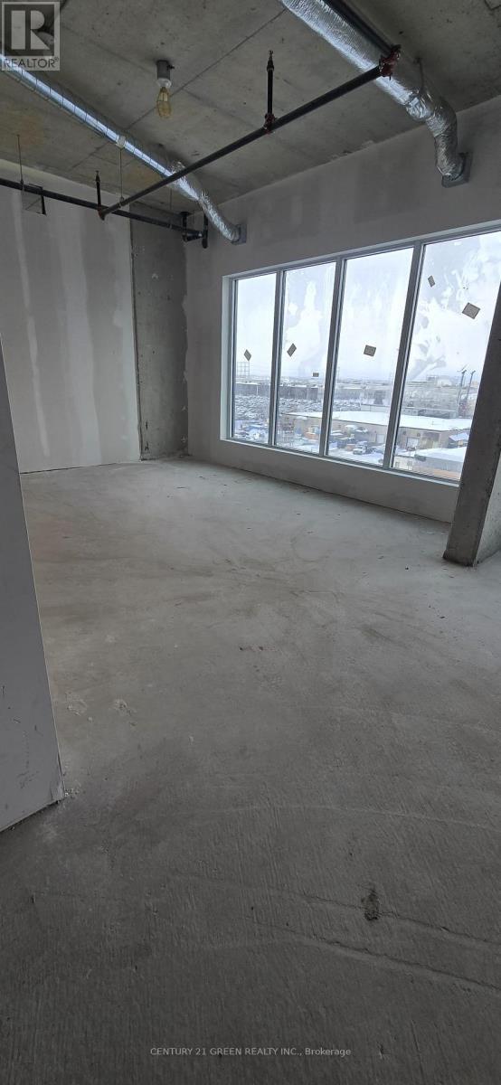 402 - 996 Martin Grove Road, Toronto, ON