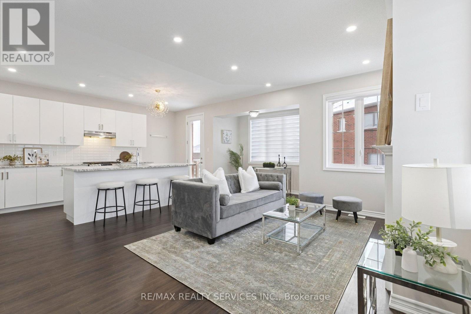 47 Dass Drive E, Centre Wellington, ON - Indoor