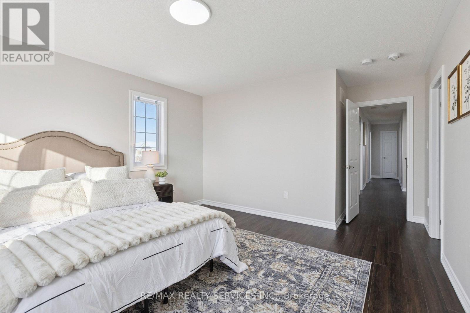 47 Dass Drive E, Centre Wellington, ON - Indoor Photo Showing Bedroom