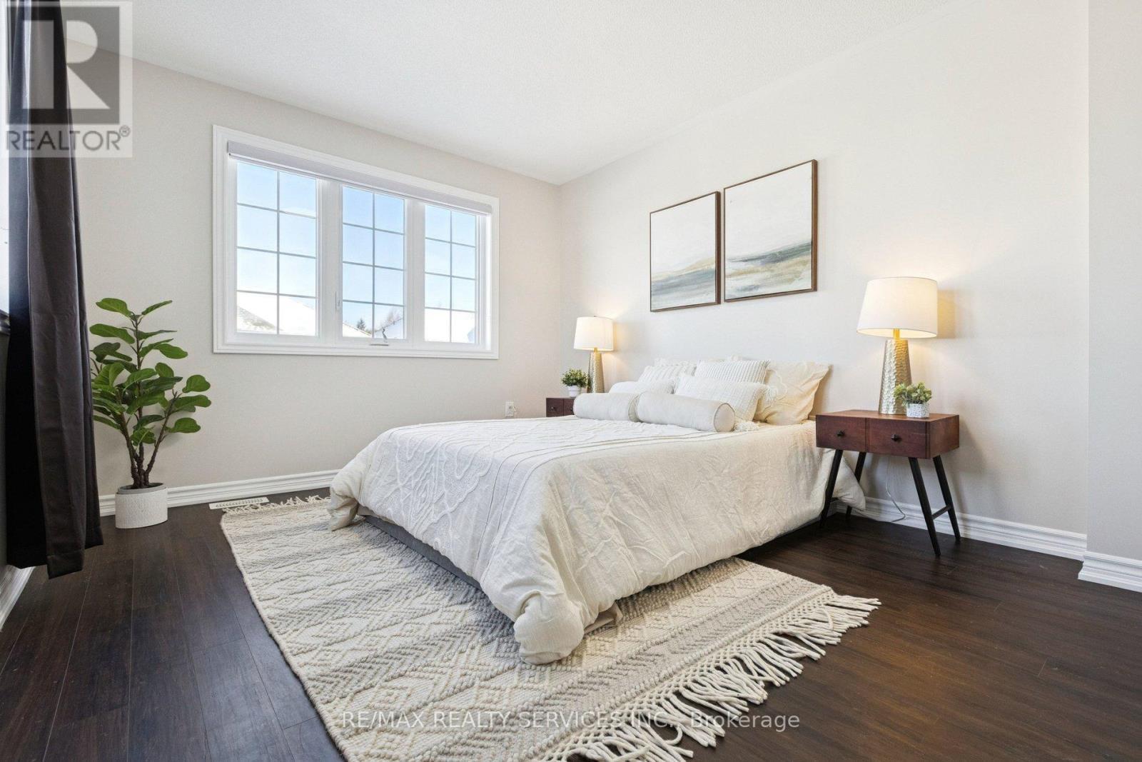 47 Dass Drive E, Centre Wellington, ON - Indoor Photo Showing Bedroom