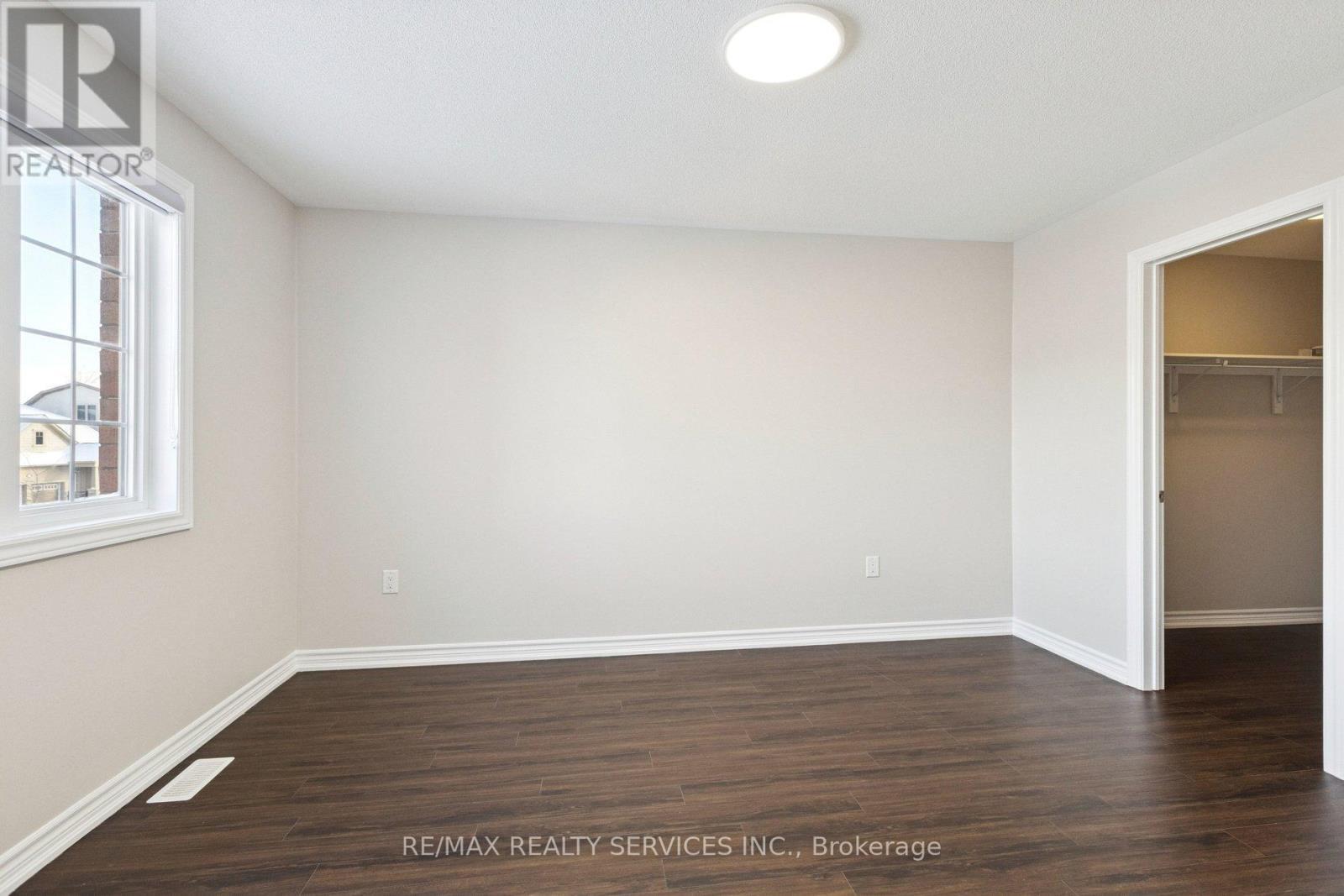47 Dass Drive E, Centre Wellington, ON - Indoor Photo Showing Other Room