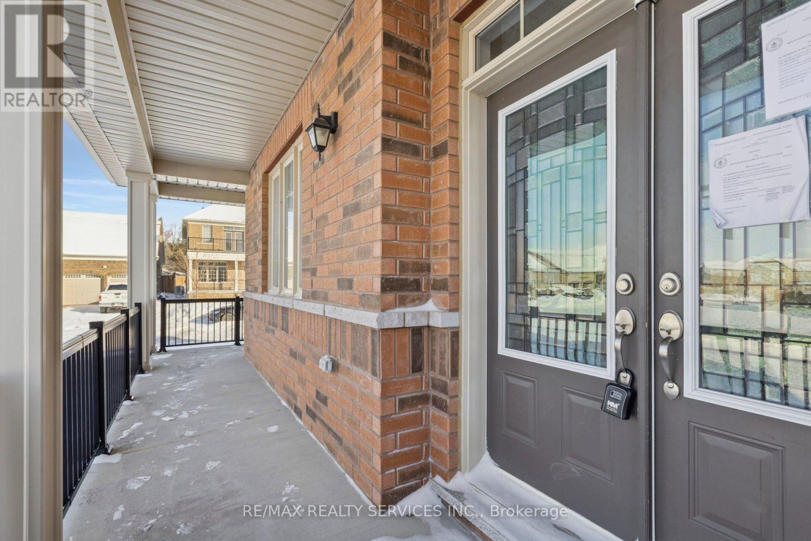 47 Dass Drive E, Centre Wellington, ON - Outdoor With Exterior