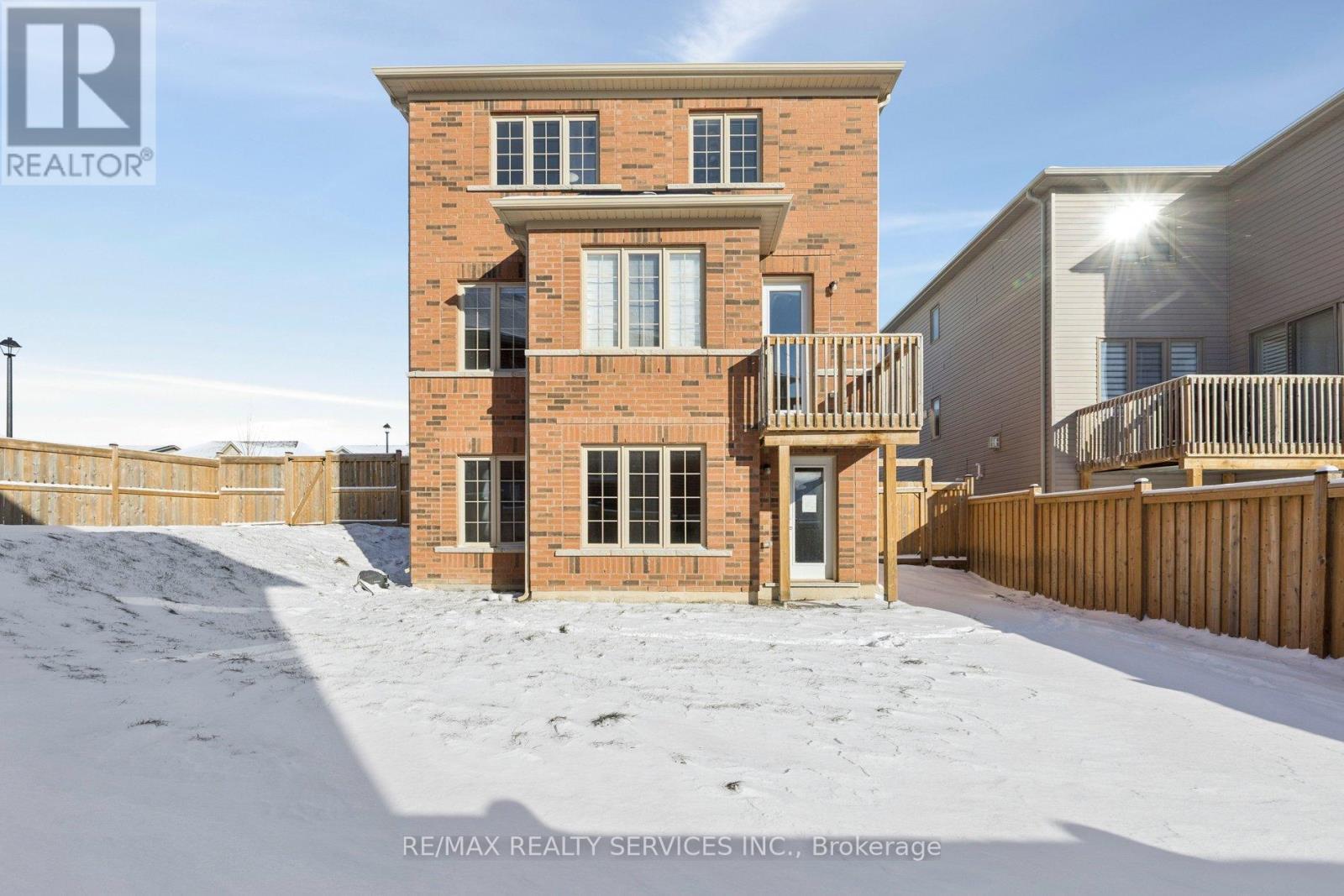 47 Dass Drive E, Centre Wellington, ON - Outdoor