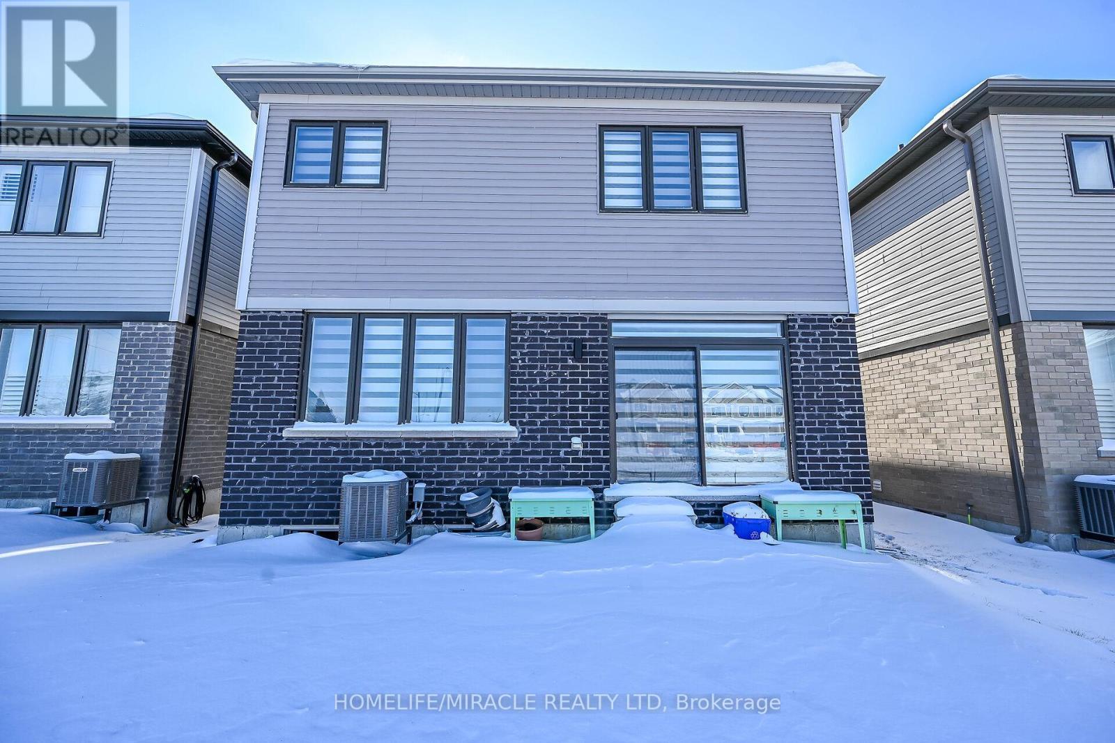 12 Rainbow Drive, Haldimand, ON - Outdoor With Exterior