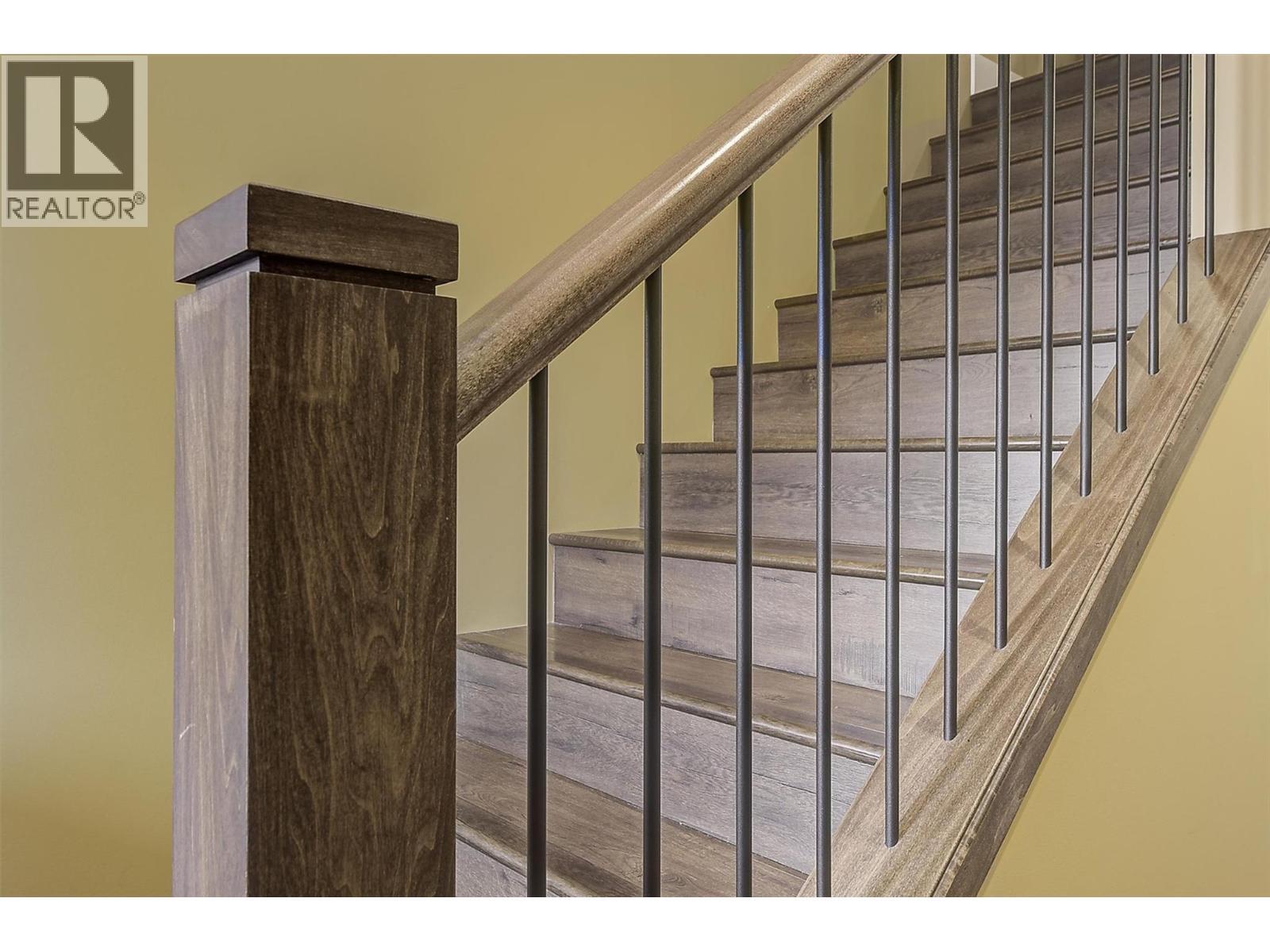 8011 Pierre Drive, Summerland, BC - Indoor Photo Showing Other Room