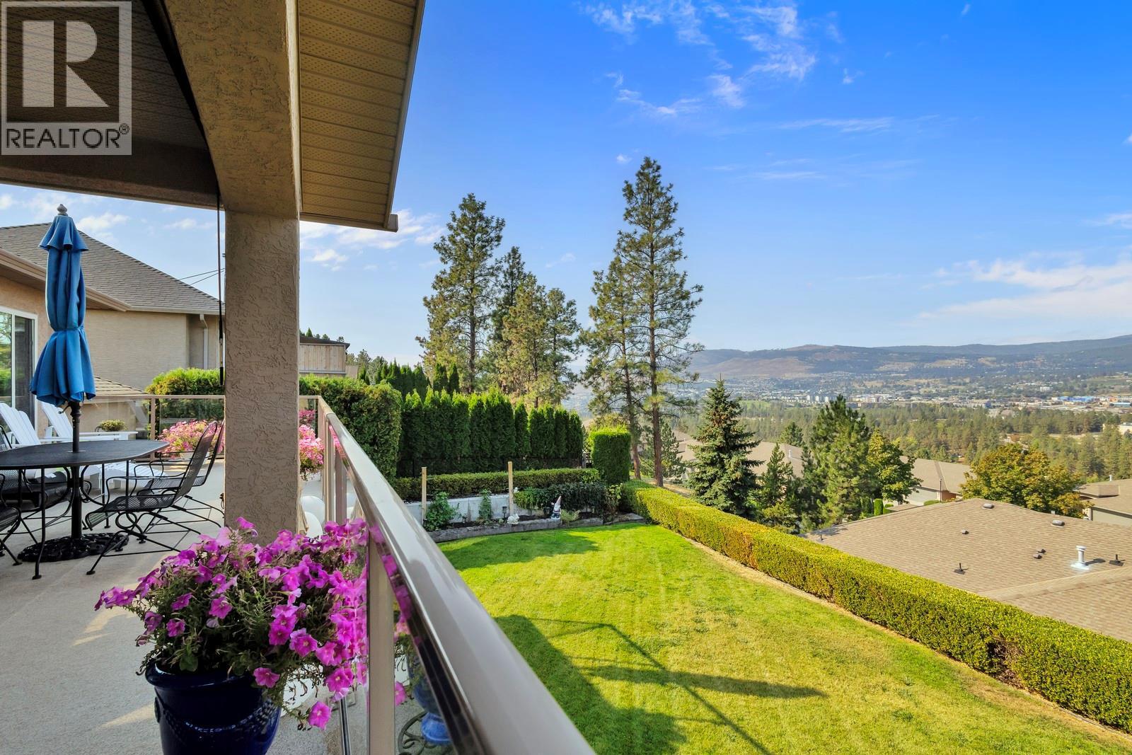 3482 Ridge Boulevard, West Kelowna, BC - Outdoor