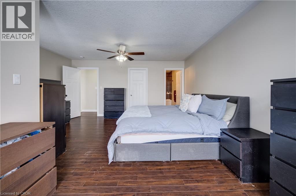 1444 Dunkirk Avenue, Woodstock, ON - Indoor Photo Showing Bedroom
