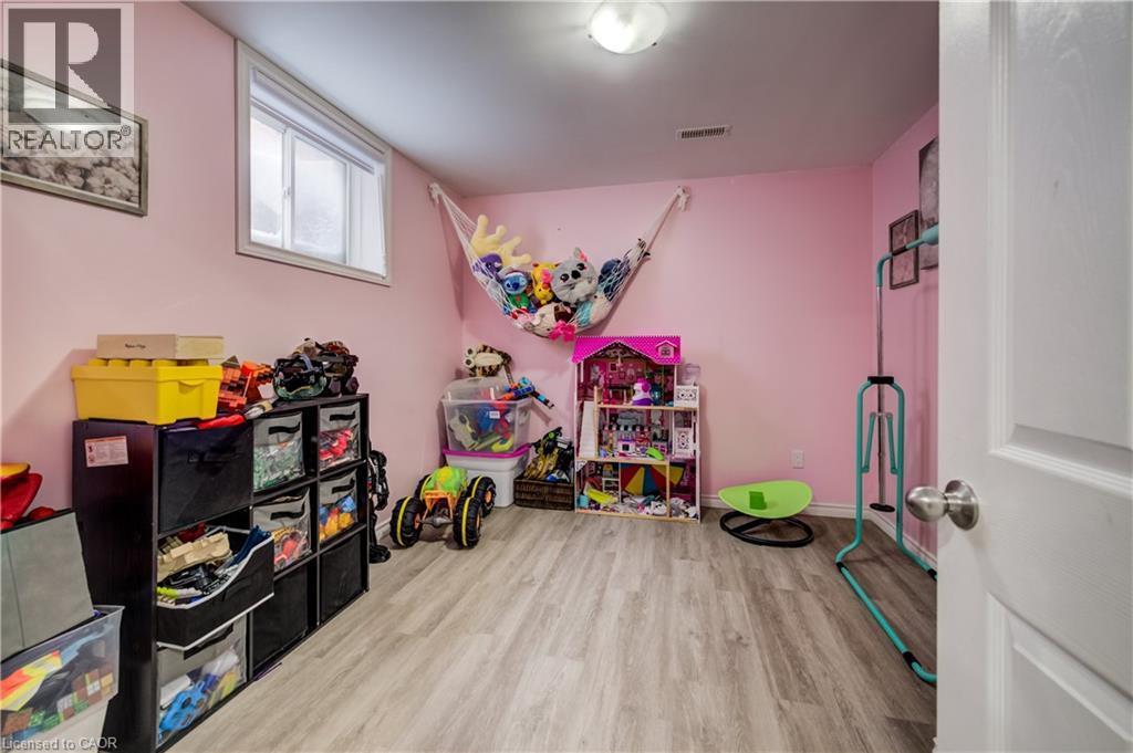 1444 Dunkirk Avenue, Woodstock, ON - Indoor