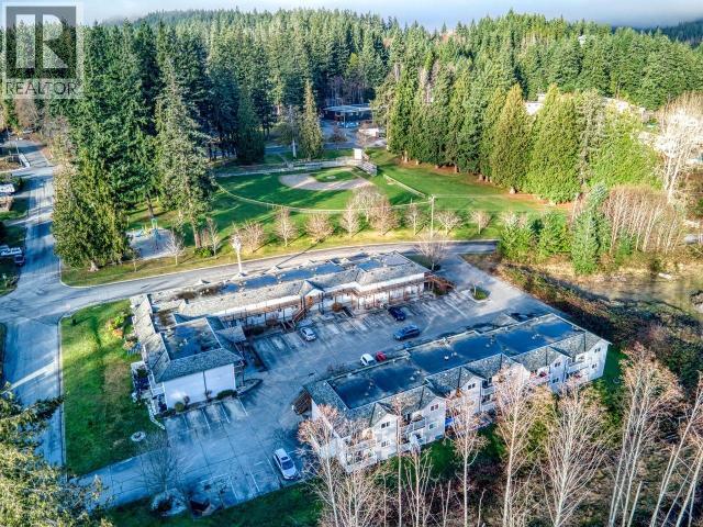 201-5680 Ortona Ave, Powell River, BC - Outdoor With View