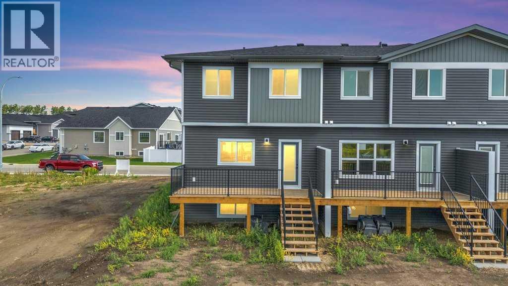 13 Gray Close, Sylvan Lake, AB - Outdoor