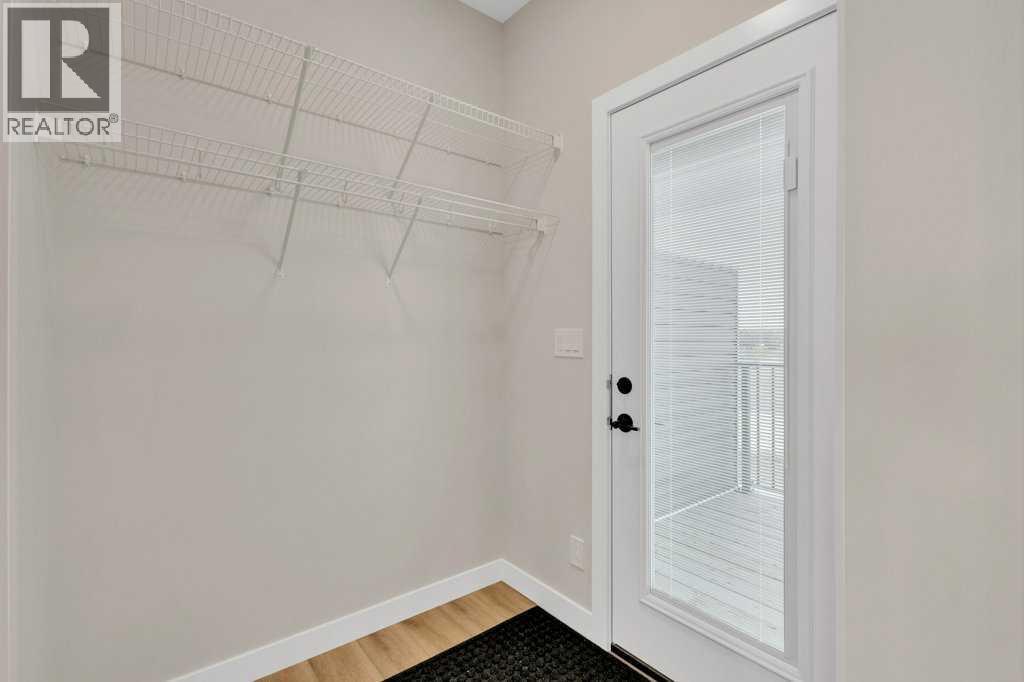 13 Gray Close, Sylvan Lake, AB - Indoor