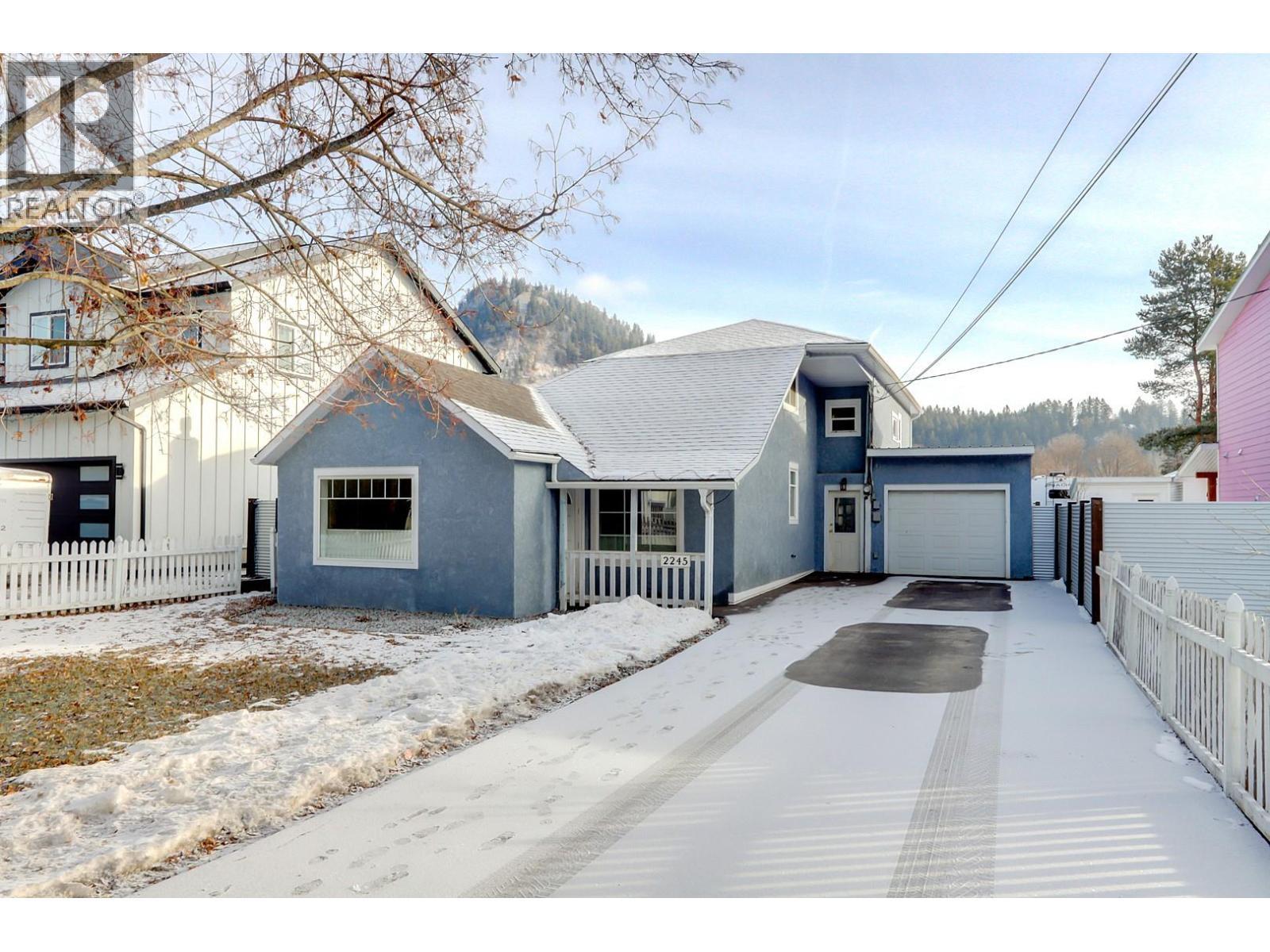 2245 Shuswap Avenue, Lumby, BC - Outdoor With Deck Patio Veranda With Facade