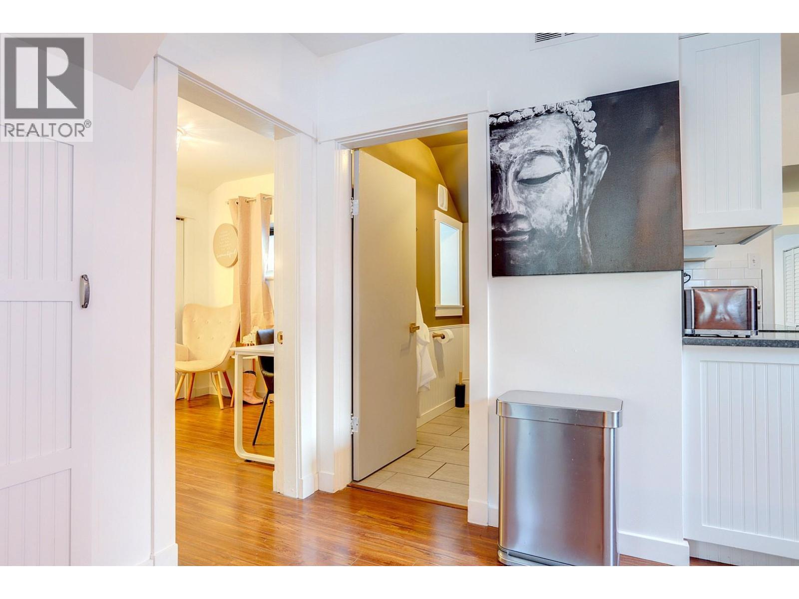 2245 Shuswap Avenue, Lumby, BC - Indoor Photo Showing Other Room