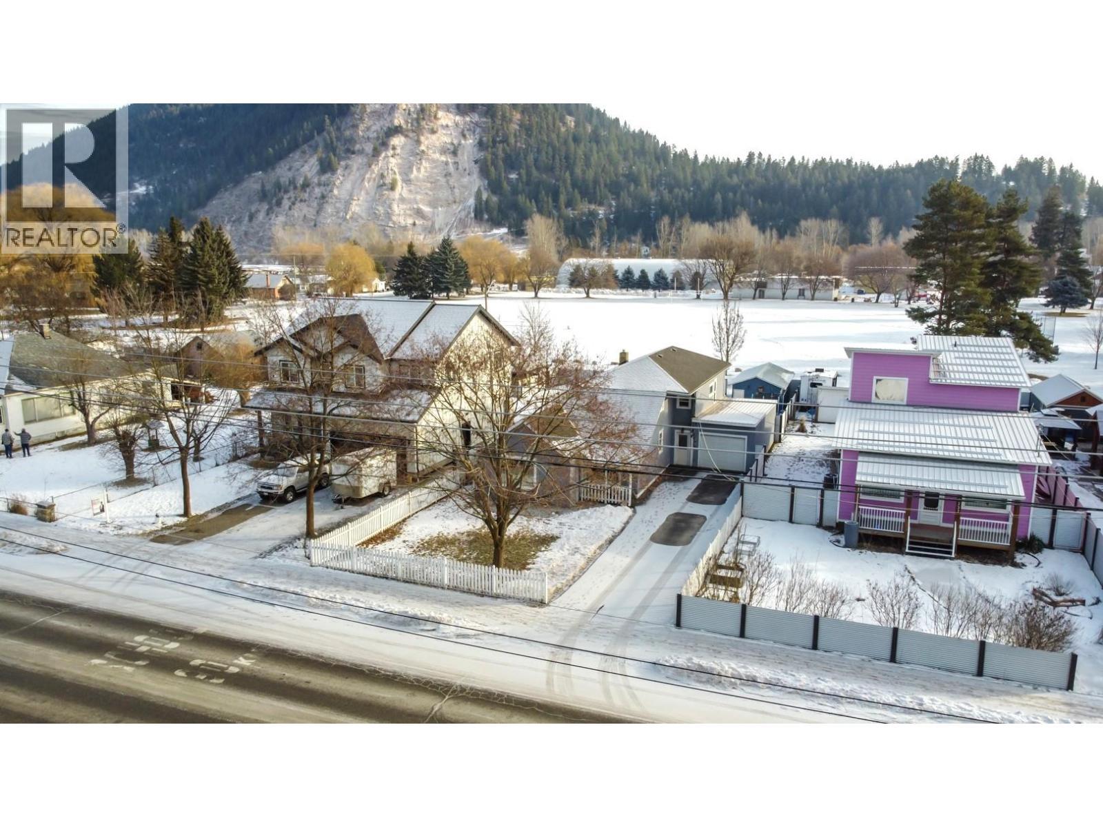 2245 Shuswap Avenue, Lumby, BC - Outdoor With View