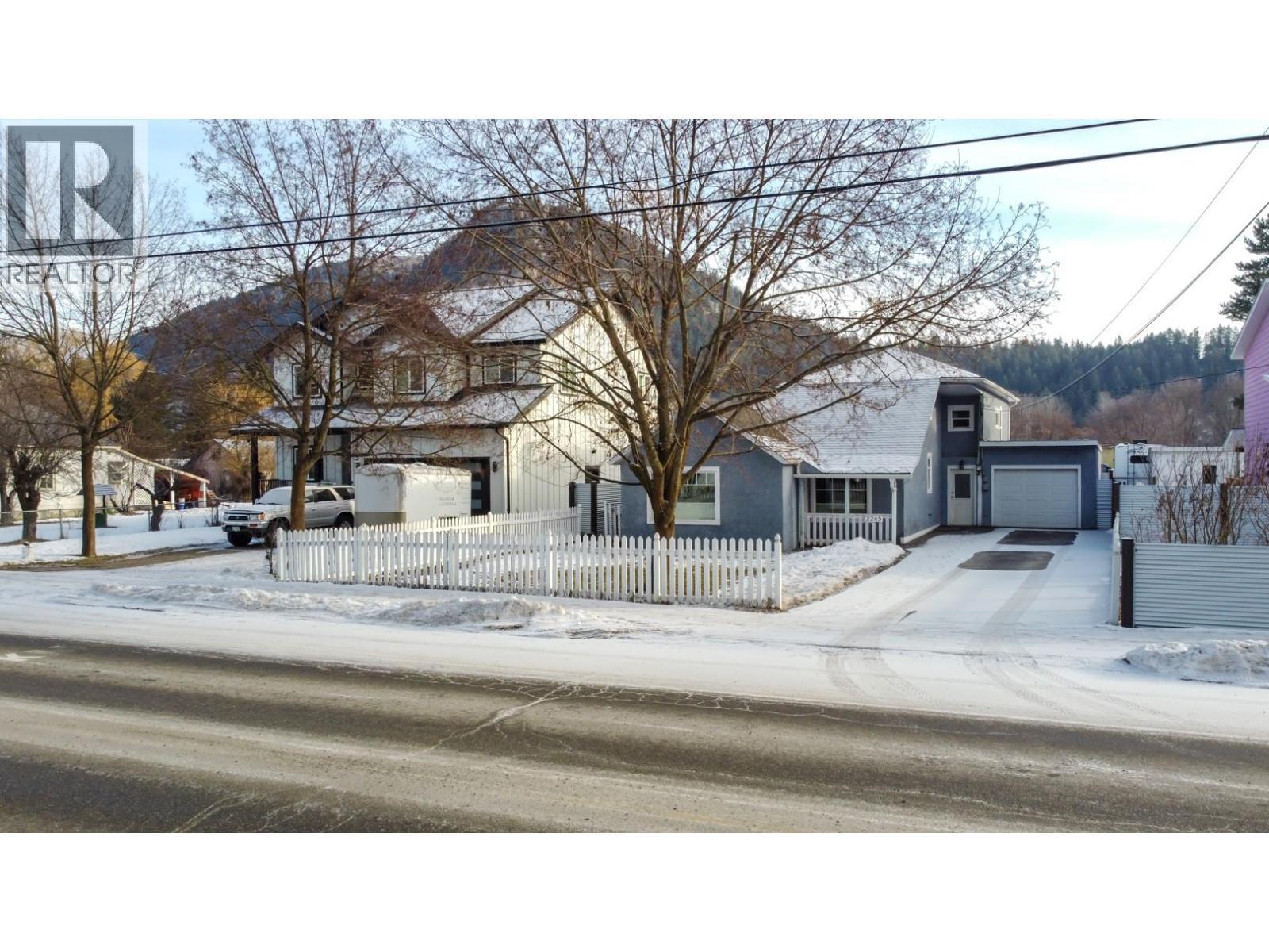 2245 Shuswap Avenue, Lumby, BC - Outdoor With Facade