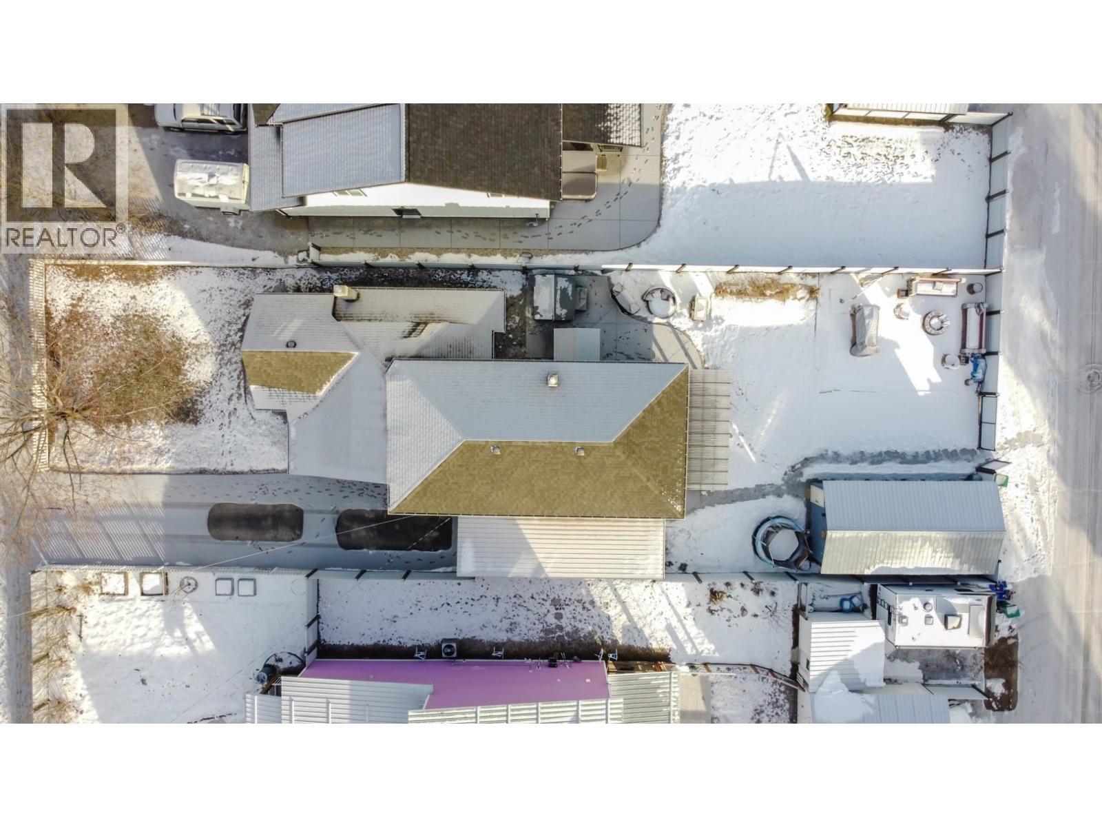 2245 Shuswap Avenue, Lumby, BC - With View