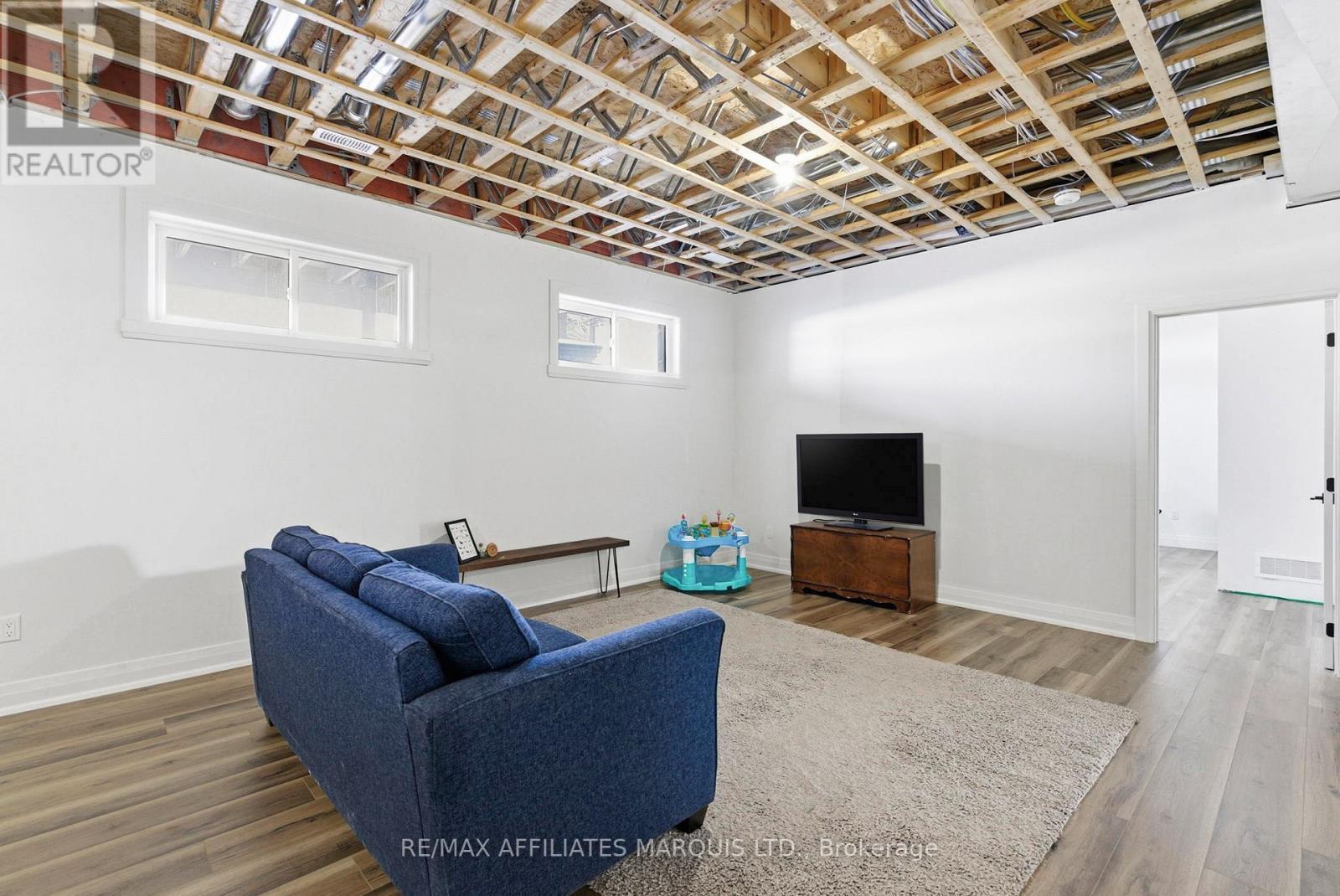 16119 Eamer Road, South Stormont, ON - Indoor